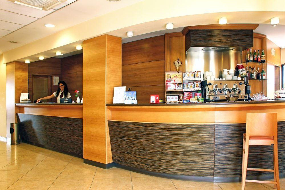 City Hotel カゾーリア エクステリア 写真