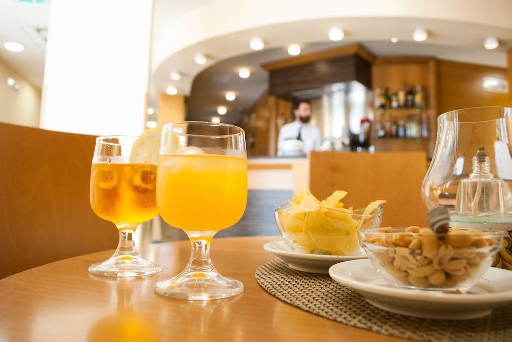 City Hotel カゾーリア エクステリア 写真